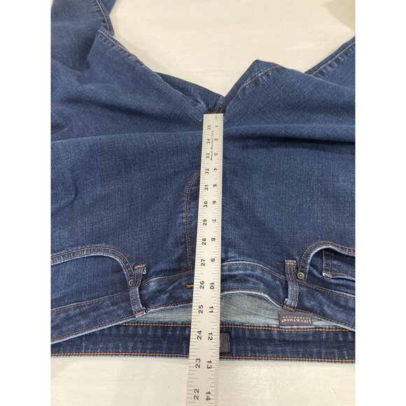 NYDJ Women’s Jeans Size 14 Blue Denim Straight Leg Lift Tuck Slimming Casual - Picture 9 of 11